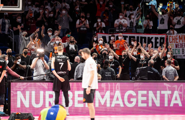 的远射不仅 的远射不仅