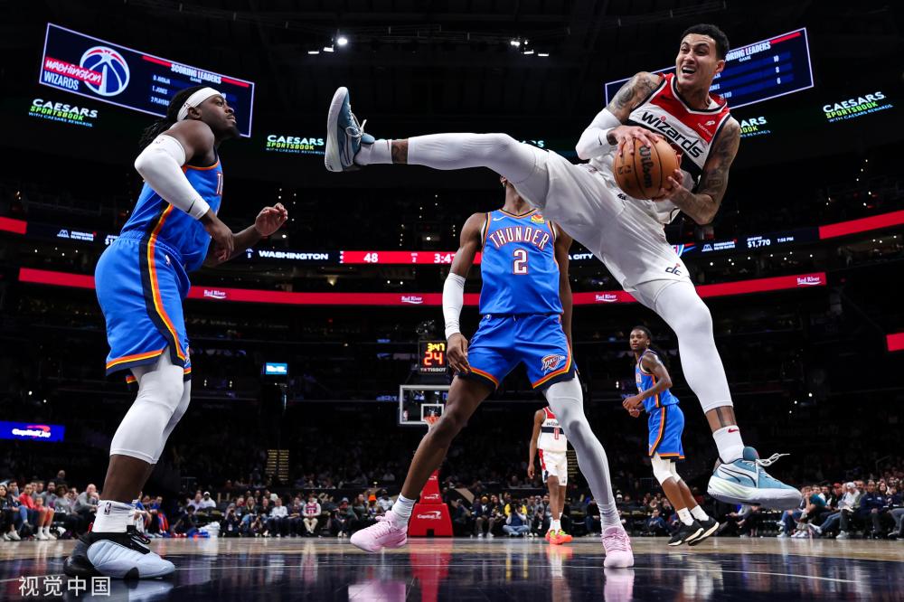 高空球时有 高空球时有